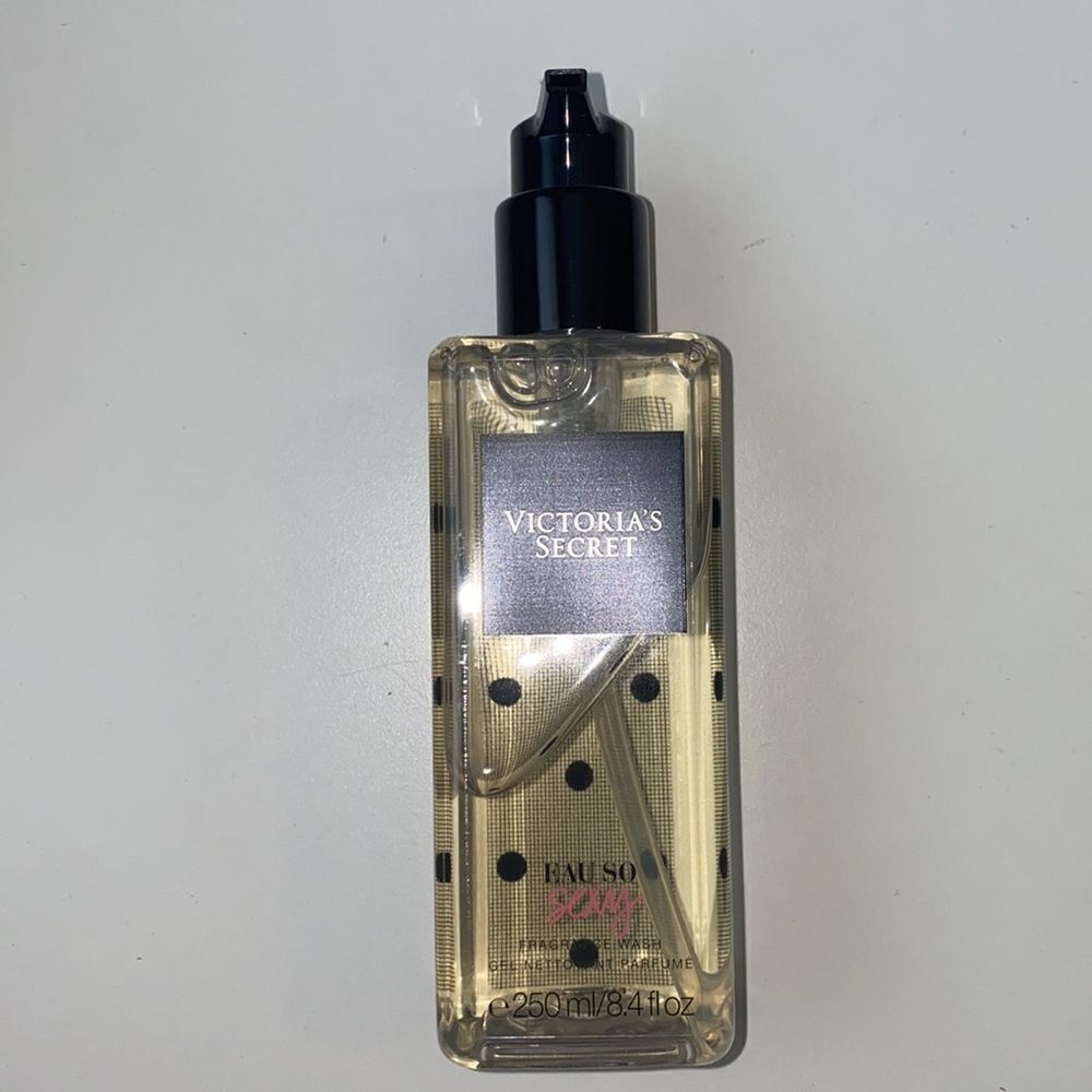 Victoria's Secret EAU SO SEXY Fragrance Body Wash 8.4 FL OZ - Picture 2 of 5